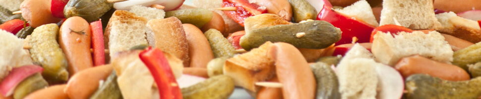 Mixed Pickles Spießchen mit Mini Wienern